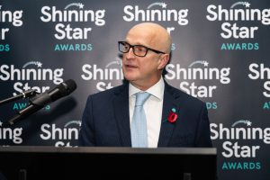 Dr Jeff White accepting his award